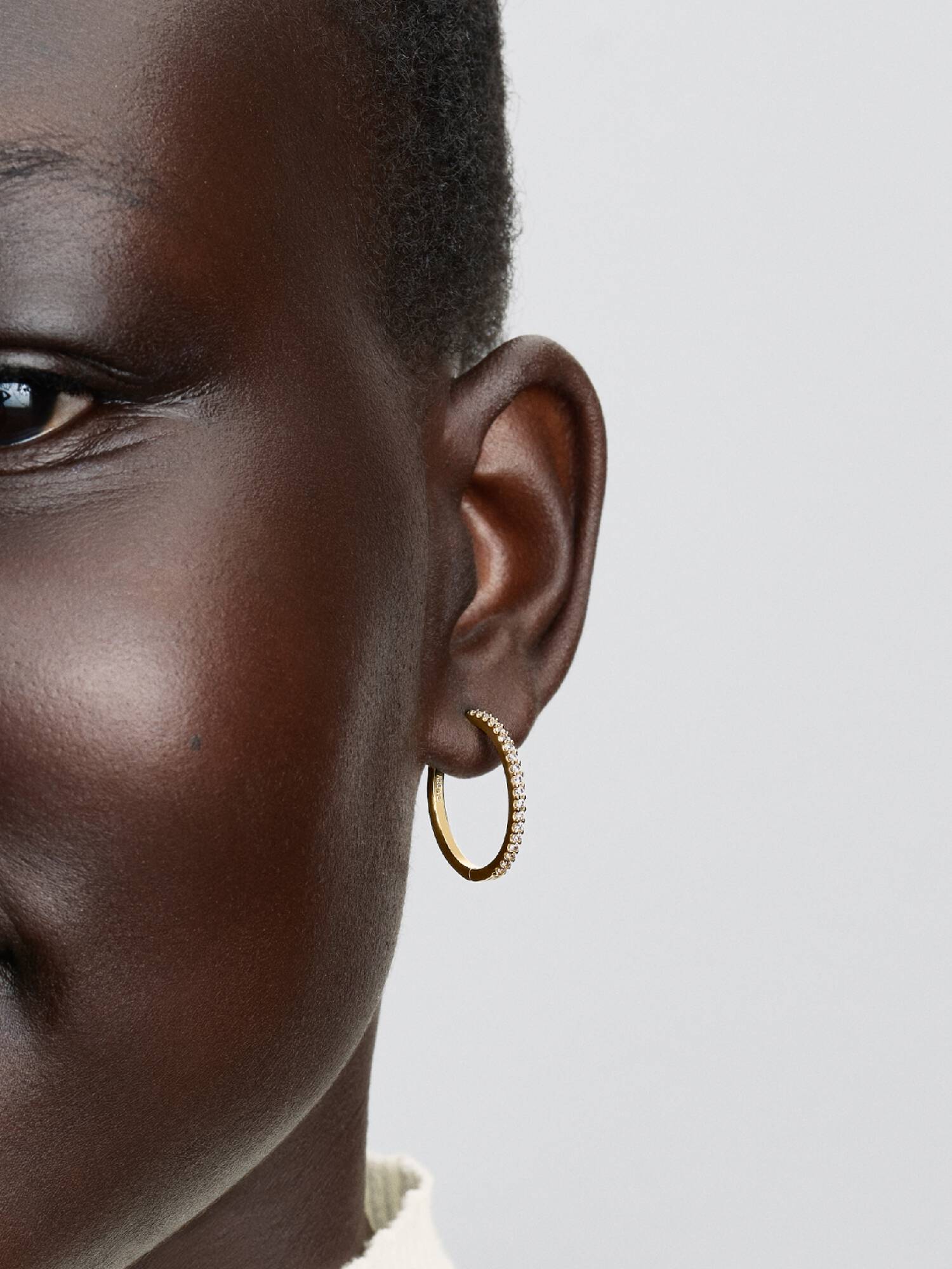 Medium Sparkling Hoop Earrings