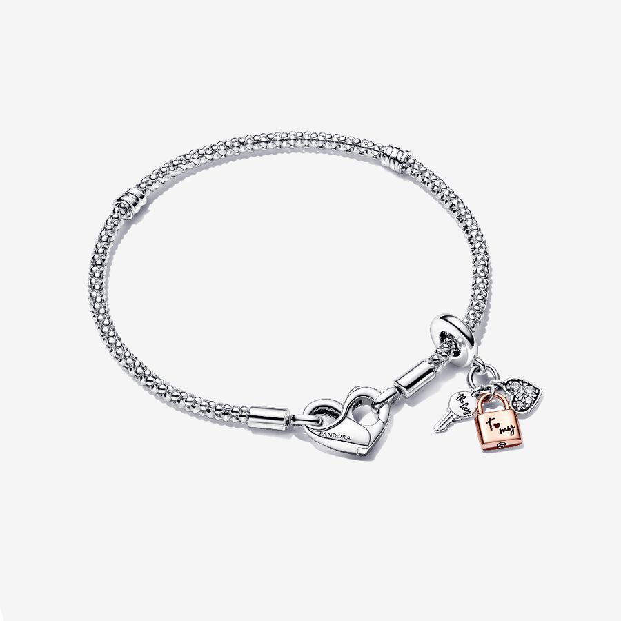 Ensemble de charm-pendentif triple et bracelet à chaîne cloutée Pandora Moments image number 0