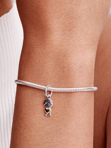 Charm-pendentif Garçon heureux