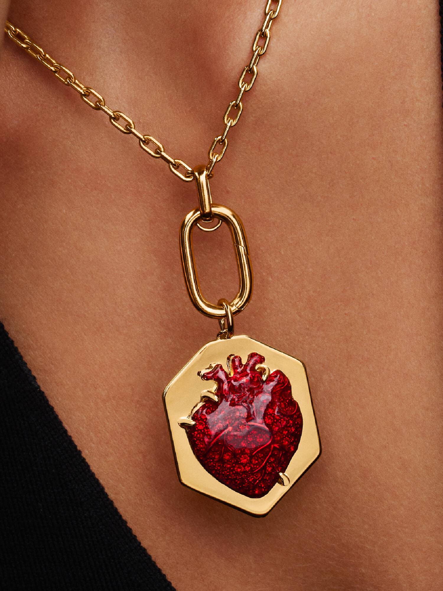 Pat McGrath The Beating Heart Oversized Dangle Charm