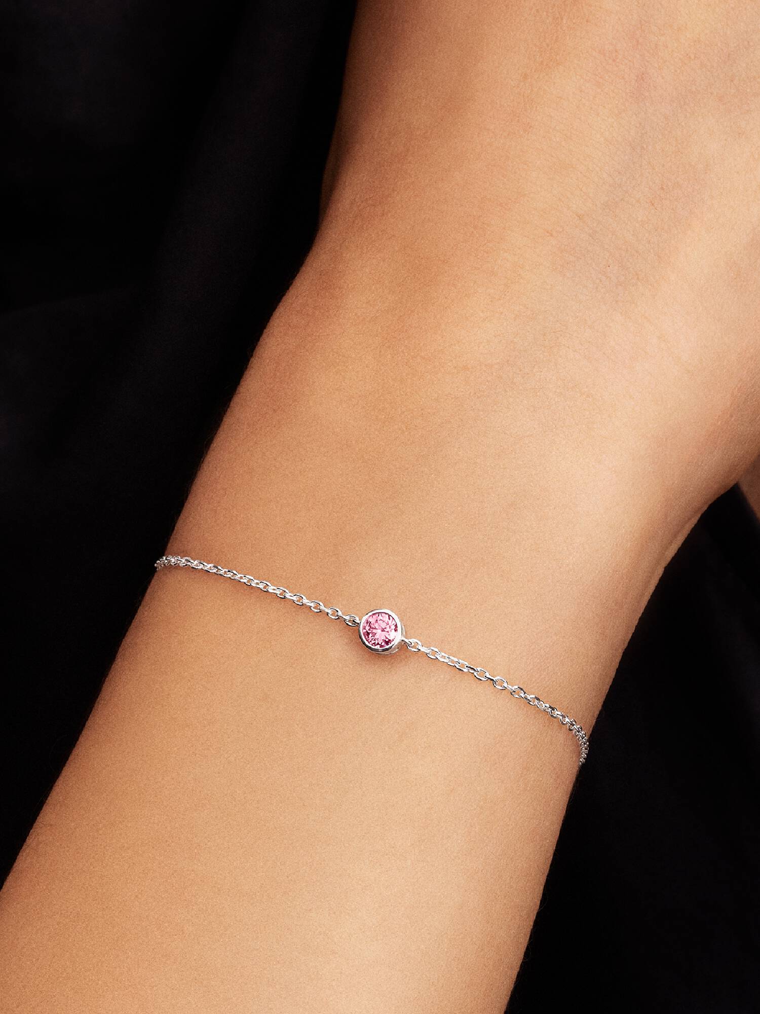 Bracelet à chaine en argent sterling avec diamant rose créé en laboratoire au serti clos Pandora Era