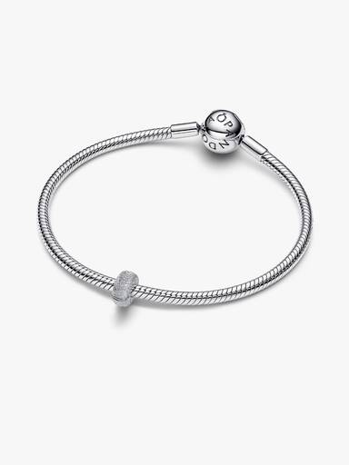 Mini charm en clip texturé