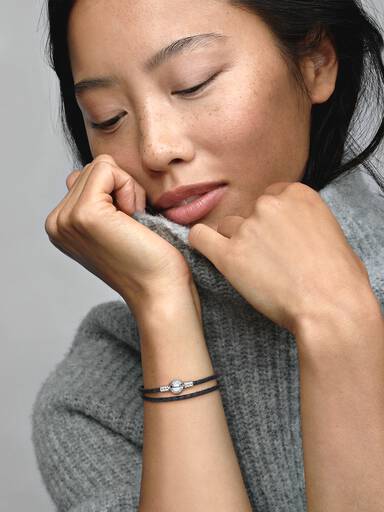 Bracelet double en cuir noir Pandora Moments