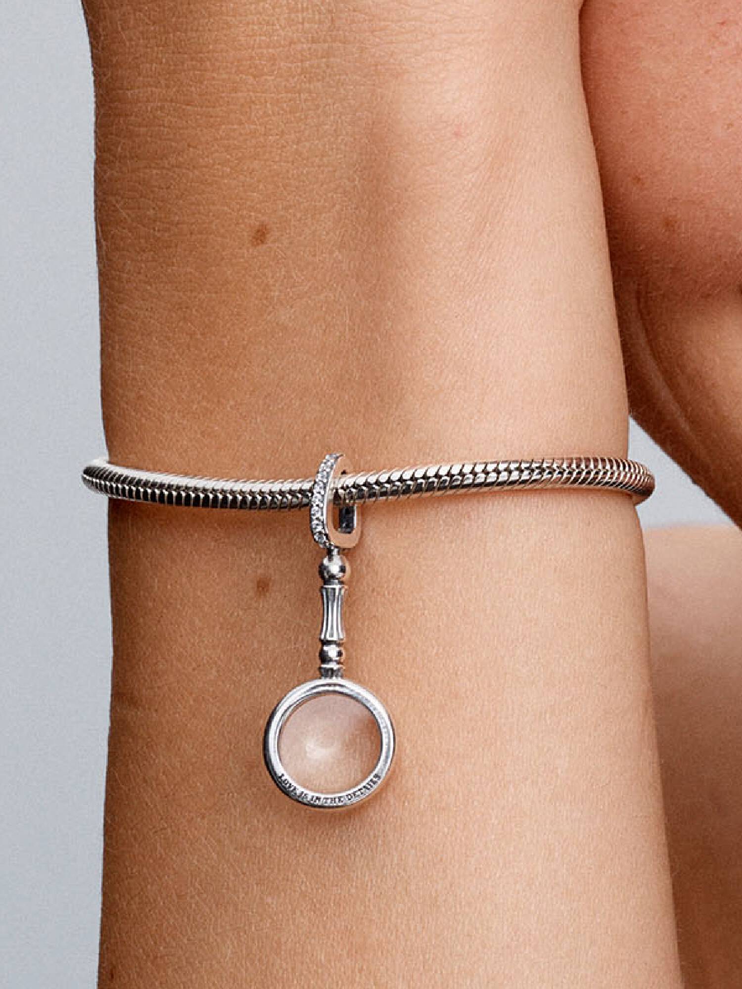 FINAL SALE - Magnifying Glass Dangle Charm