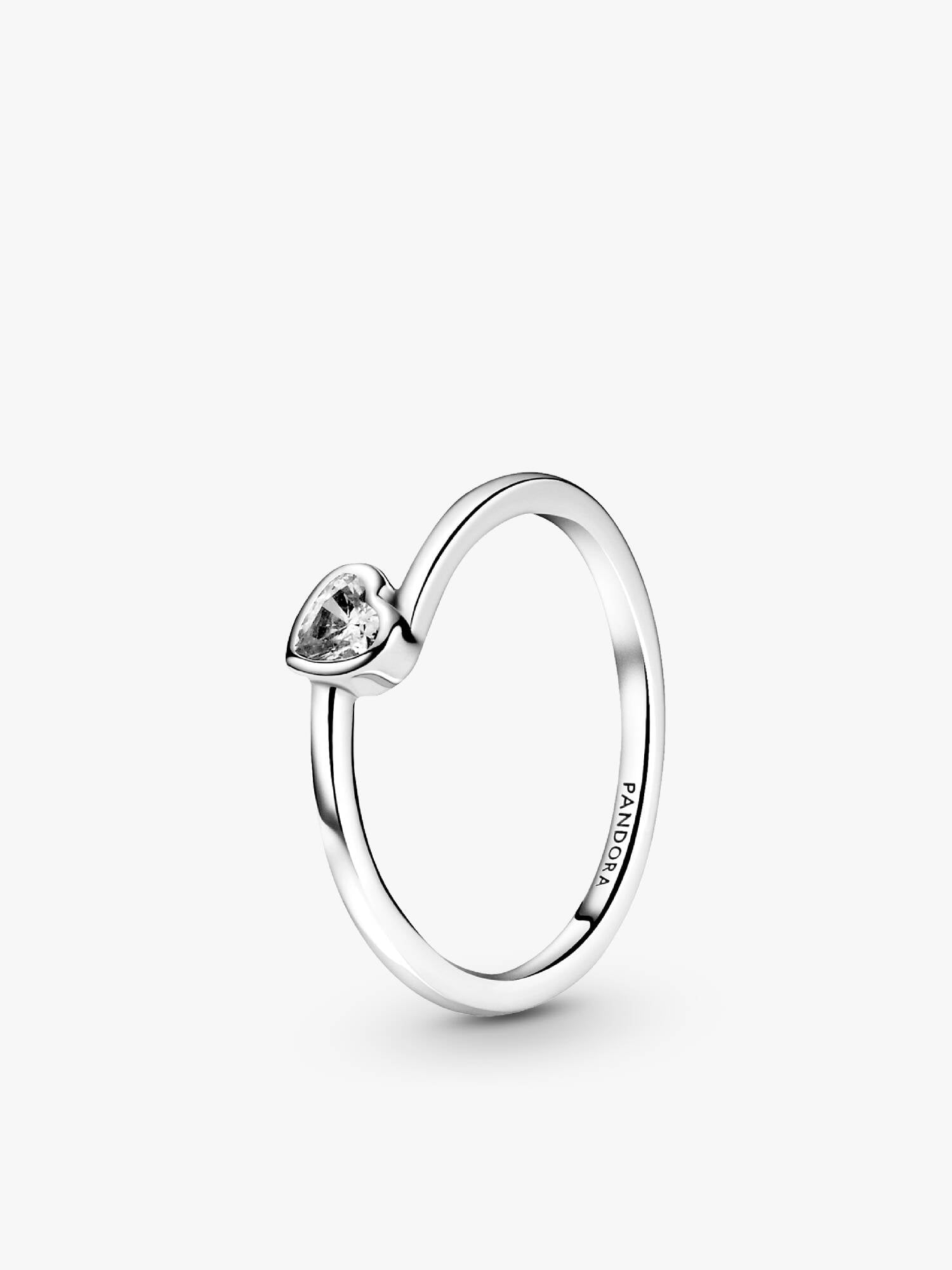 VENTE FINALE - Bague à solitaire Cœur transparent incliné