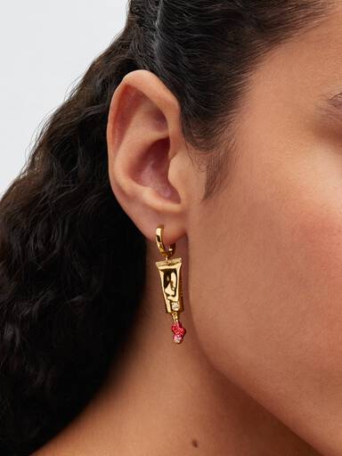 Pendant d’oreille Le tube de beauté de Pat McGrath