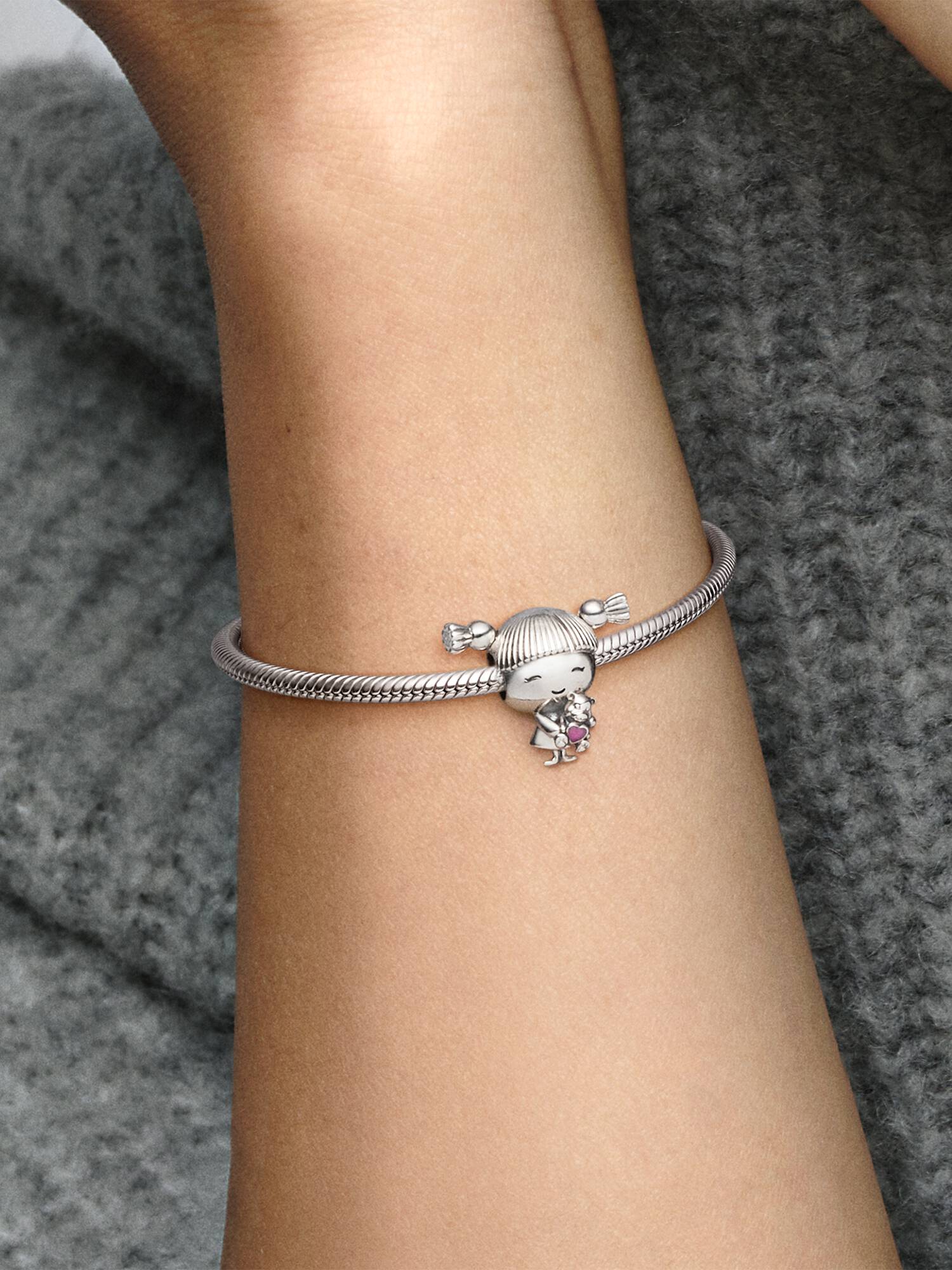 Charm Petite fille