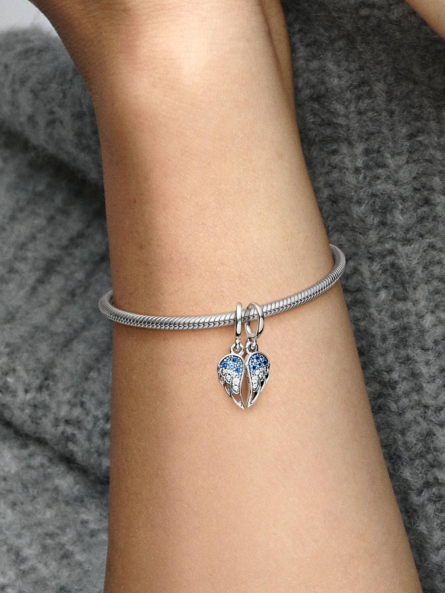 Sparkling Splittable Angel Wings Dangle Charm