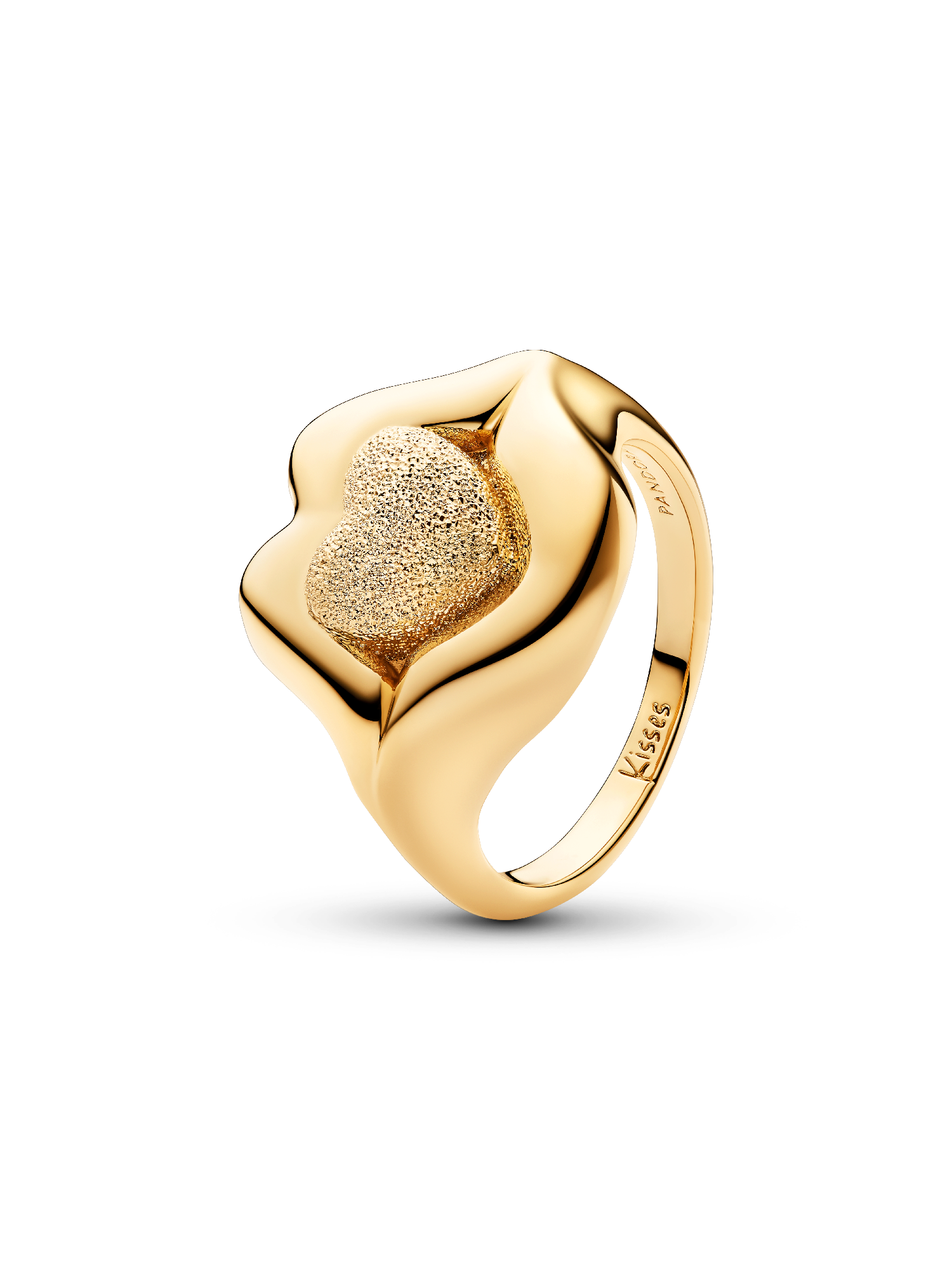 Pat McGrath The Lips of Love Statement Ring