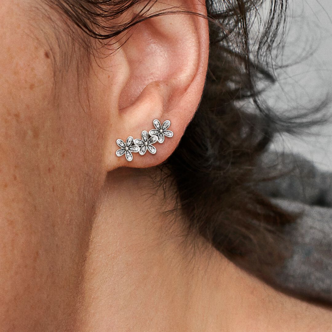 FINAL SALE - Daisy Flower Stud Earrings