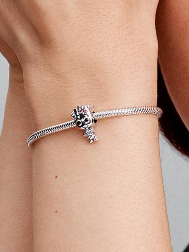 Charm Groot de Marvel avec étoile