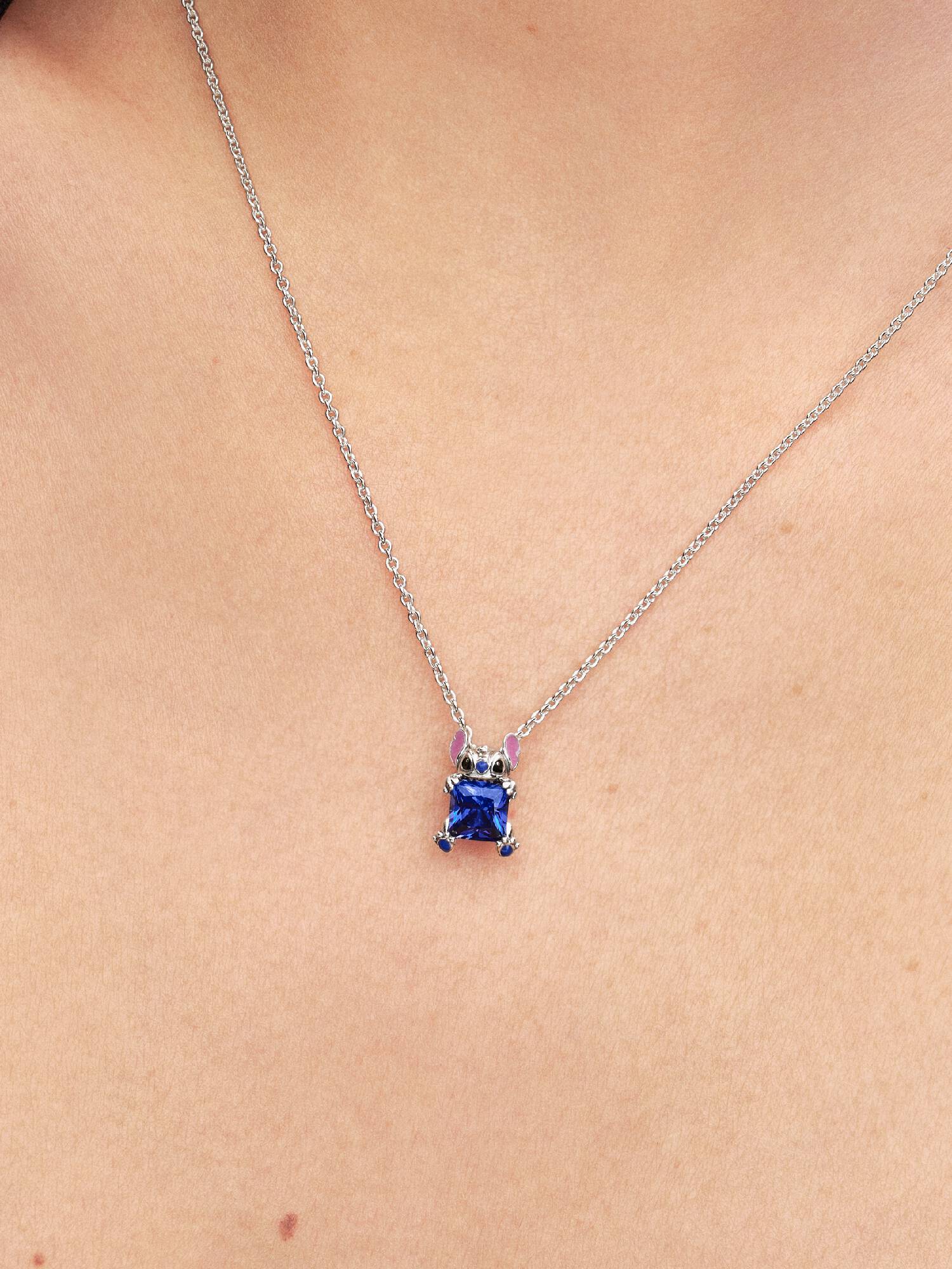 Disney Stitch Blue Collier Necklace