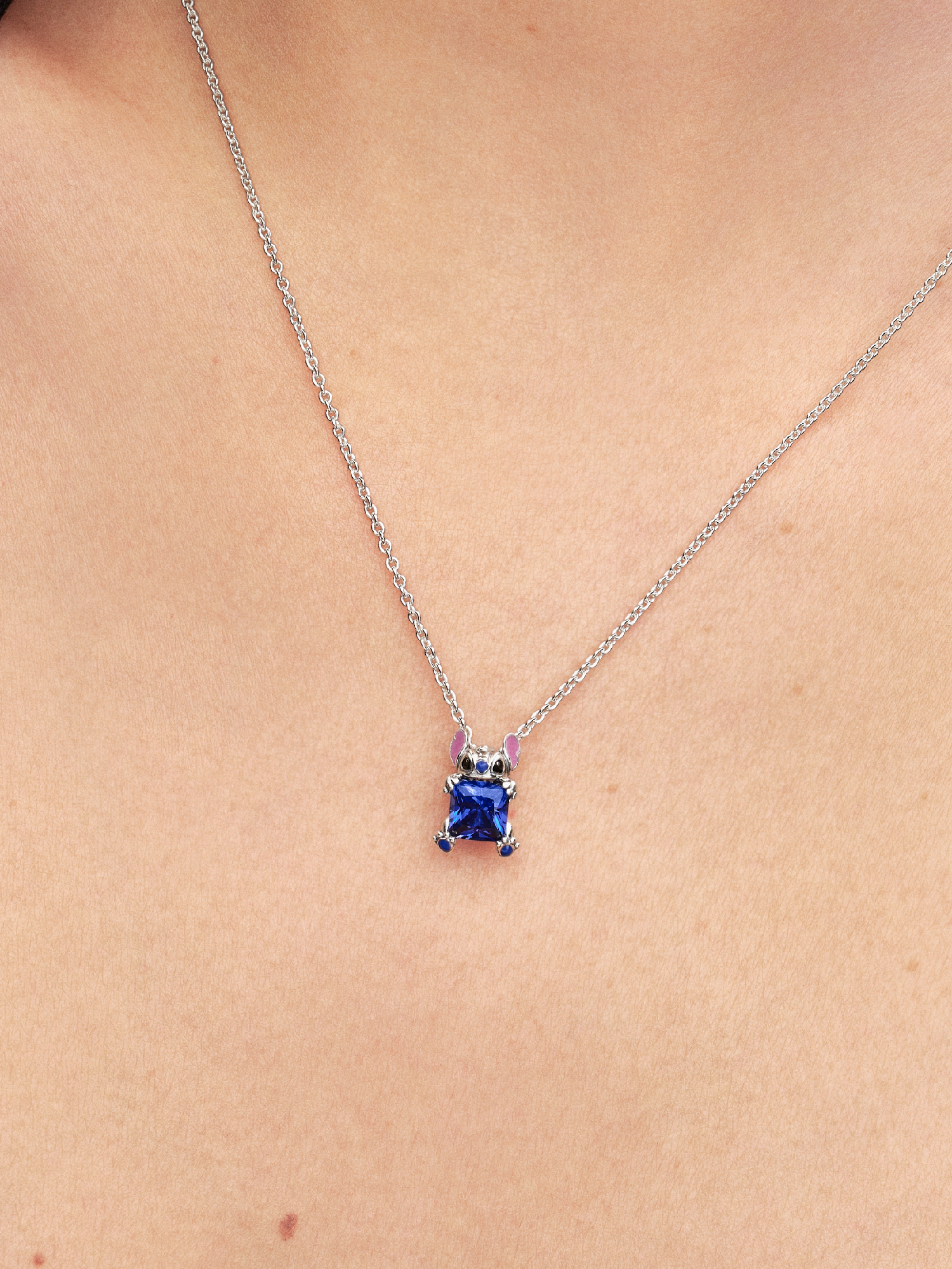Disney Stitch Blue Collier Necklace