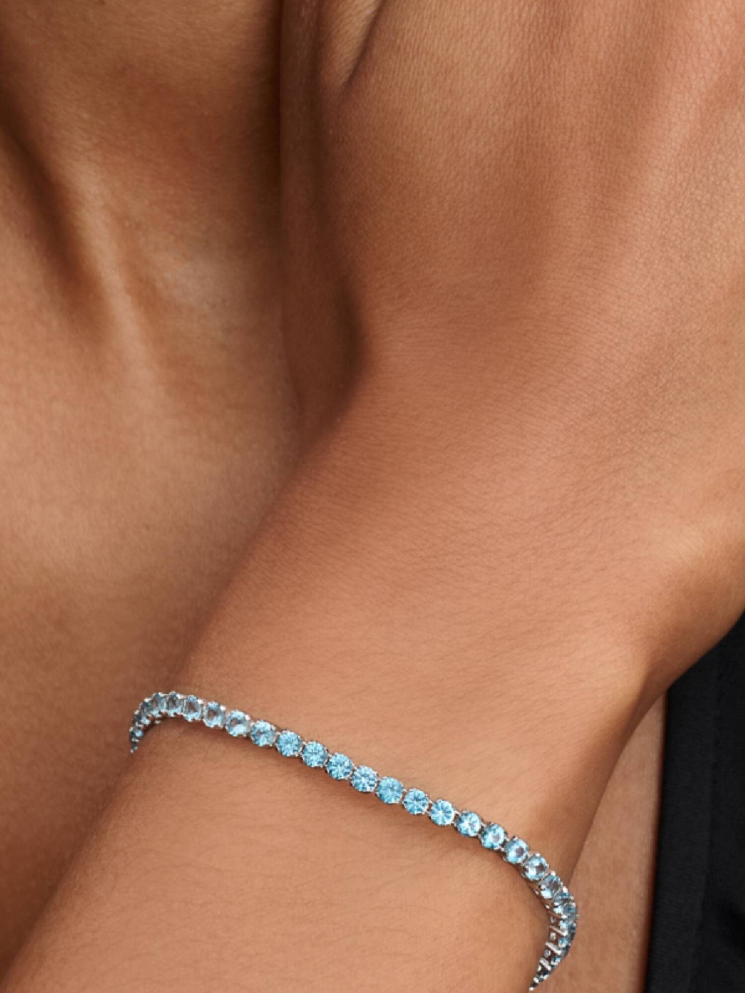 Bracelet tennis bleu pâle scintillant