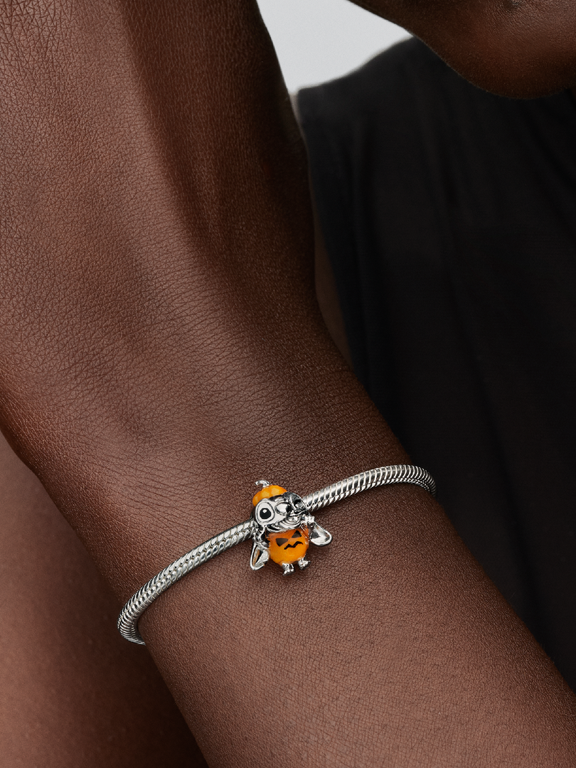 Charm Stitch en citrouille d’Halloween de Disney