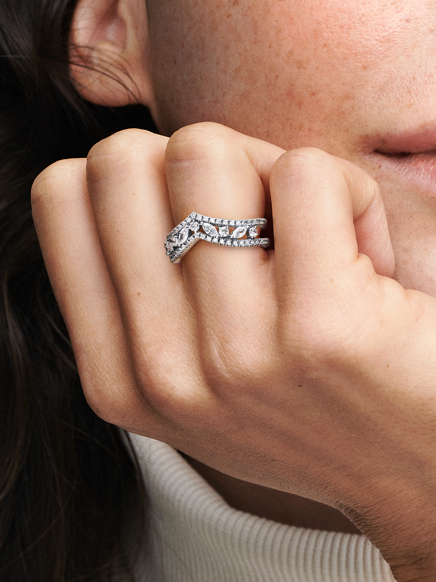 Bague Chevron double marquise scintillante