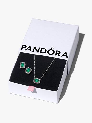 Sparkling Green Halo Necklace & Earrings Gift Set