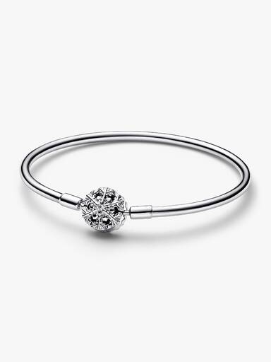 FINAL SALE - Pandora Moments Sparkling Snowflake Clasp Bangle