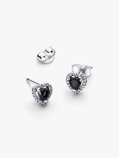 Clous d’oreilles Cœurs surélevés