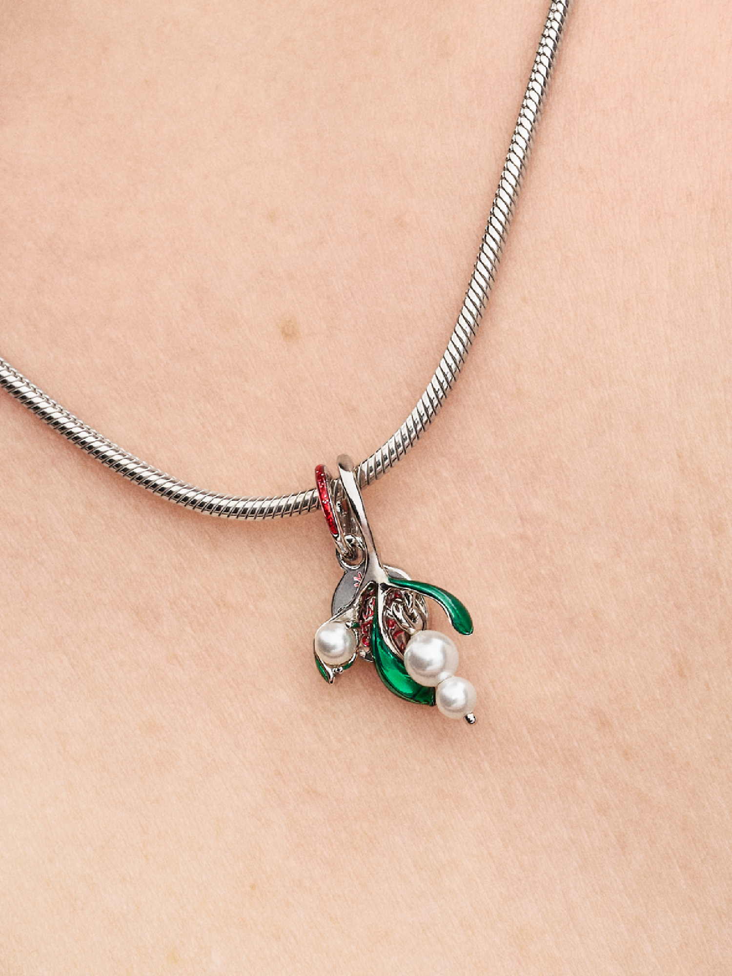 Mistletoe Dangle Charm, Platinum Plated