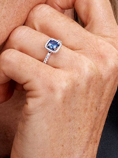 Bague scintillante Halo bleu carré