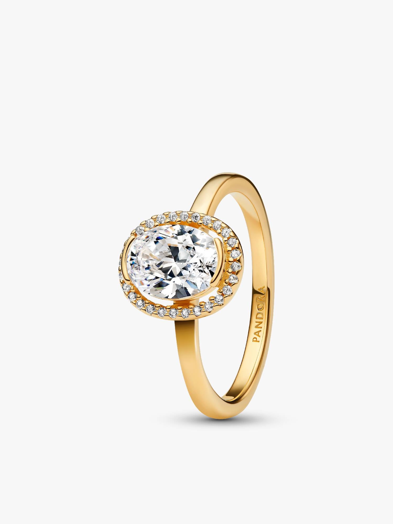 Oval Sparkling Halo Ring