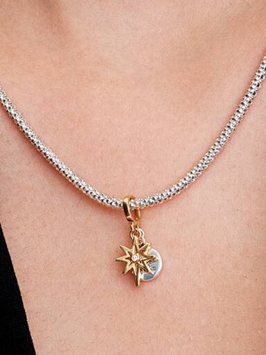 Charm-pendentif à graver Étoile du Nord avec diamant cultivé en laboratoire