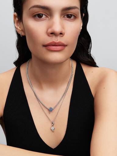 Collier à charms avec chaîne queue de renard et fermoir en pavé