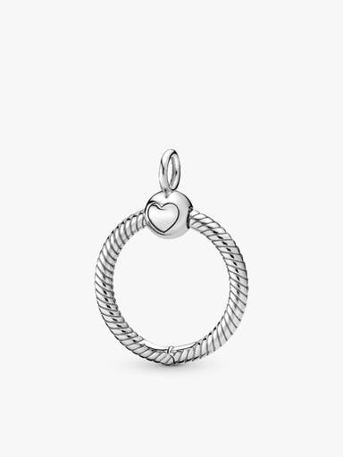 Small O Pendant