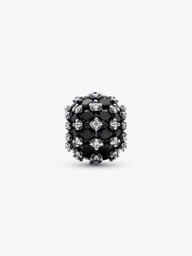 Sparkling Pavé Round Black Charm