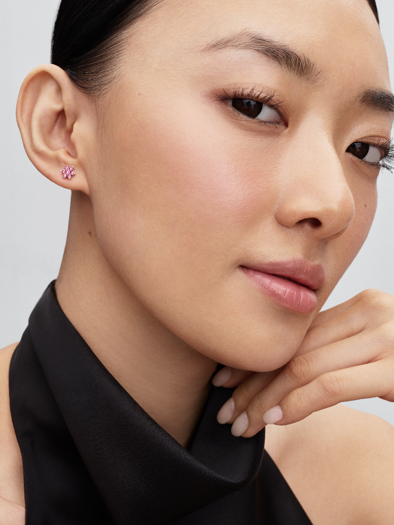 Clous d’oreilles Fleur rose scintillante