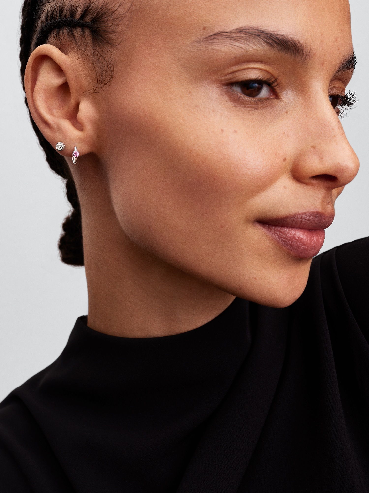 Clous d'oreilles à diamant cultivé en laboratoire en serti clos Pandora Era