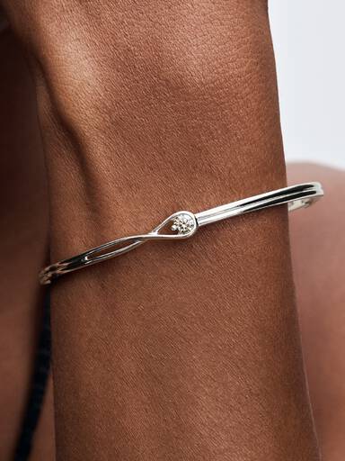 Pandora Infinite Lab-Grown Diamond Bangle