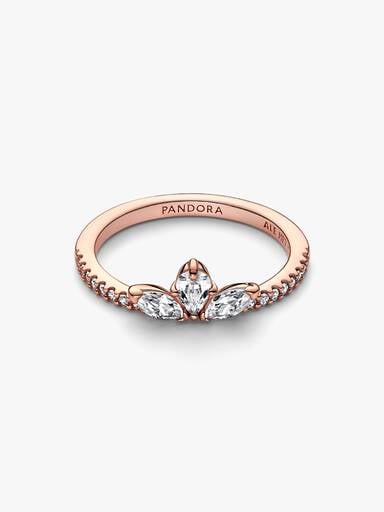 Sparkling Herbarium Cluster Ring