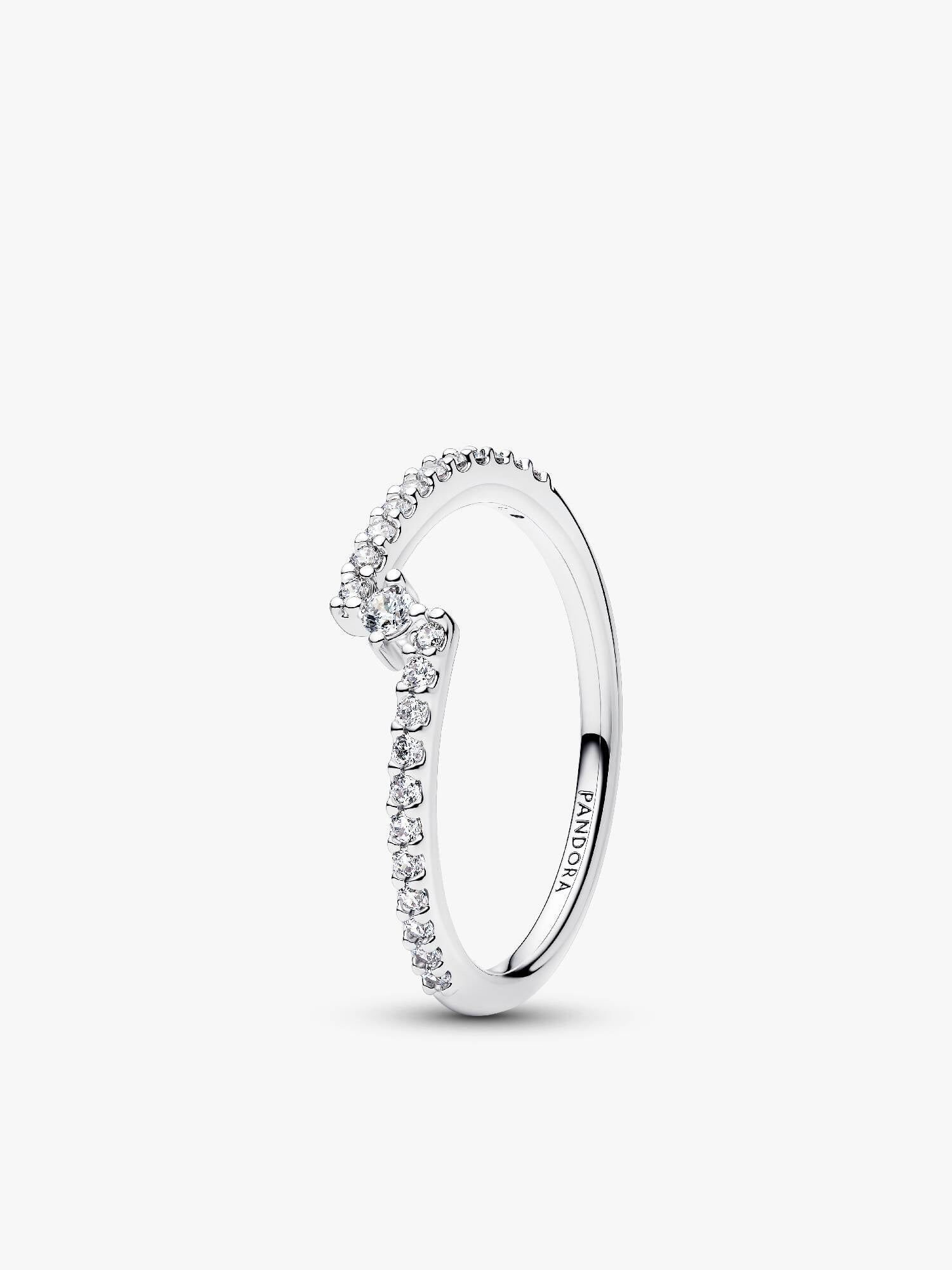 Sparkling Split Pavé Ring