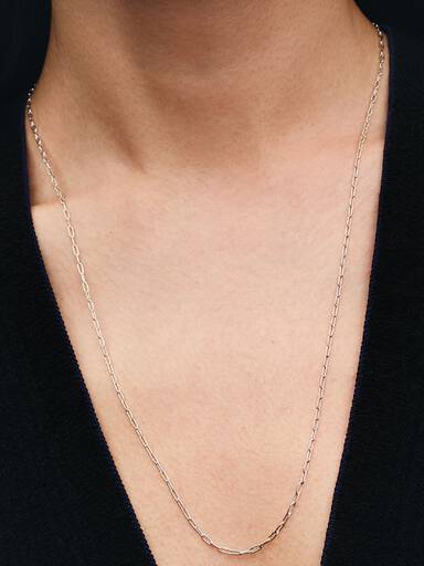 Collier à chaîne à maillons allongés