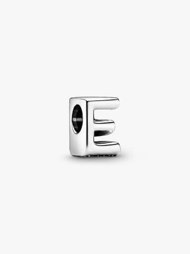 Charm Alphabet Lettre E
