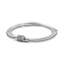 Collier/Bracelet à fermoir à double barillet et à chaîne serpentine Pandora Moments