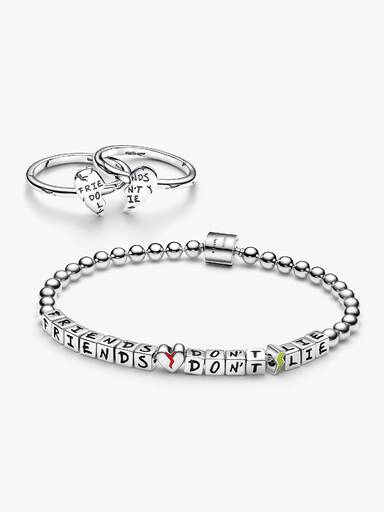 Stranger Things Friends Don't Lie Jewelry Set