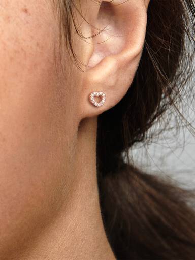 VENTE FINALE - Clous d’oreille Cœur ouvert