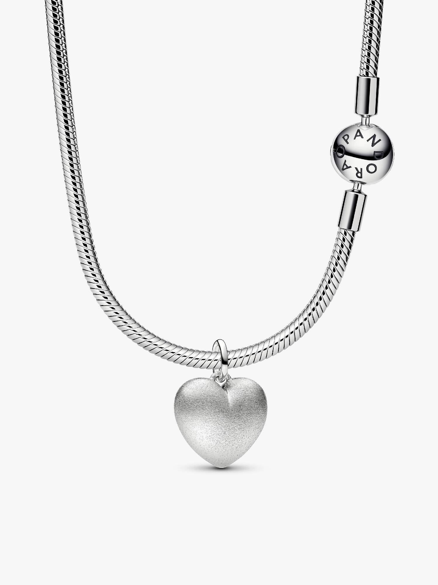 Ensemble collier et charm Enveloppé d'amour