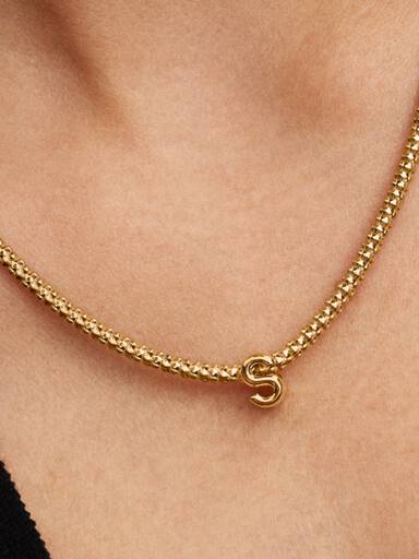 Charm Alphabet Lettre S