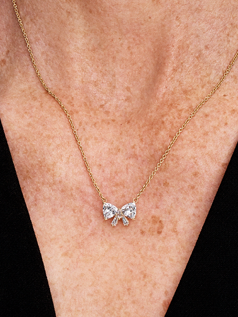 Sparkling Bow Necklace