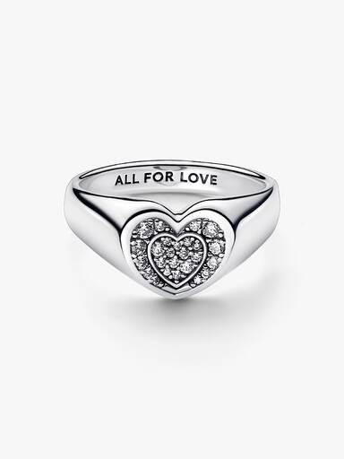 VENTE FINALE - Bague Signet avec pavé en forme de cœur radieux
