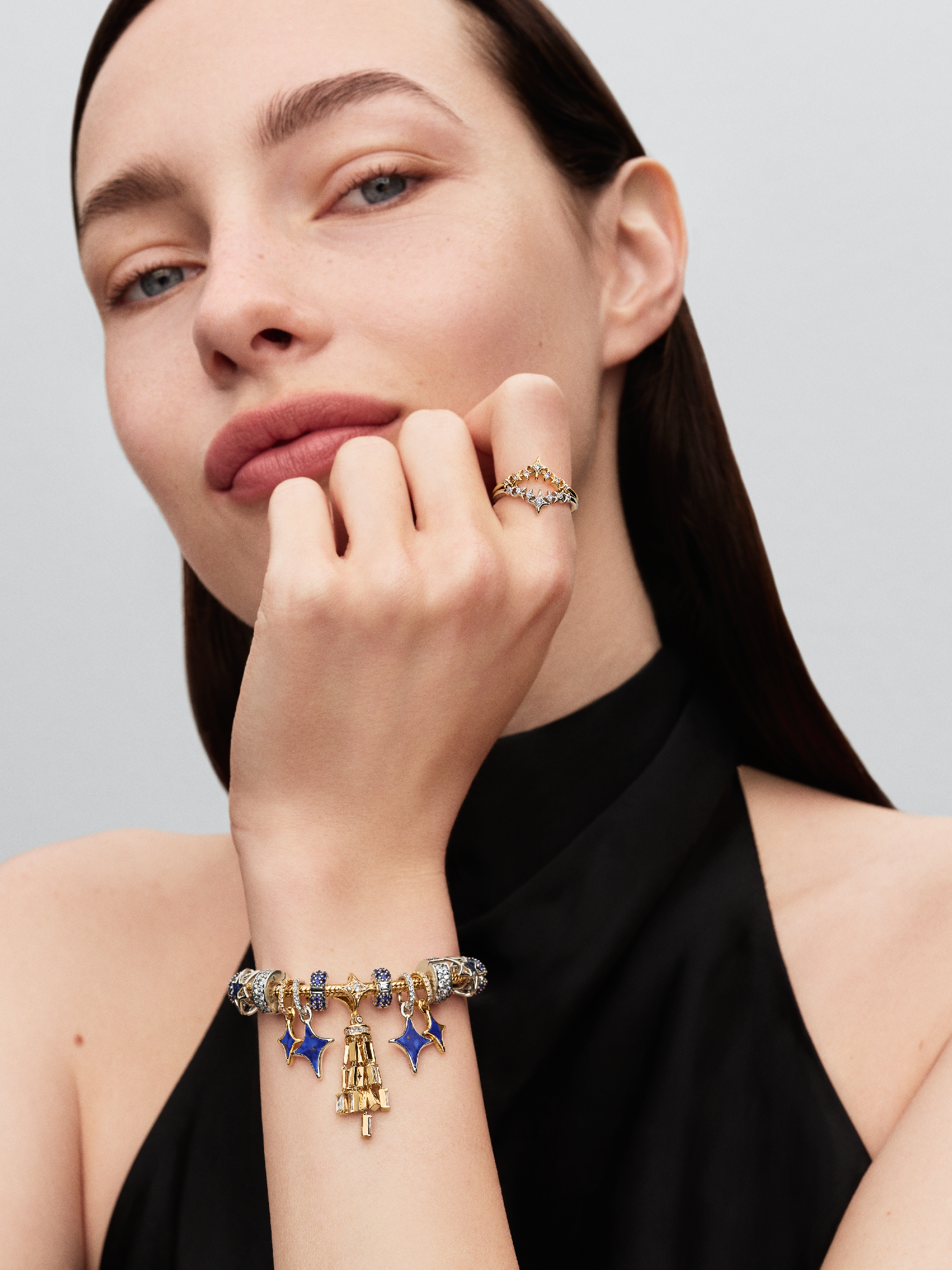 Tiara Stars Ring, Platinum Plated