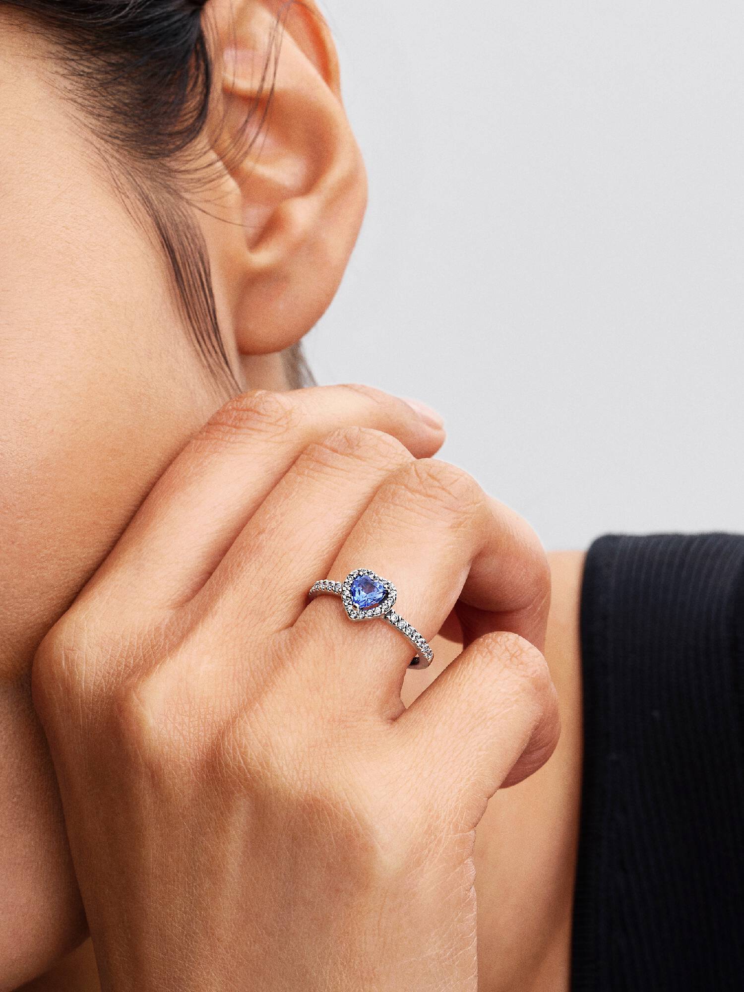 Sparkling Elevated Heart Ring