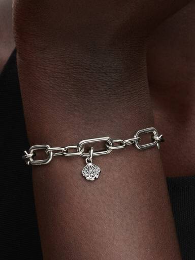 Sparkling Shell Mini Dangle Charm