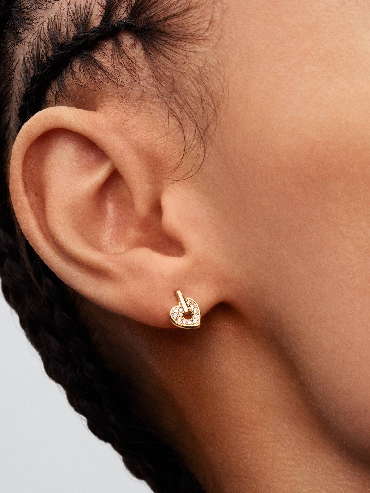 Pandora Talisman 14k Gold Lab-grown Diamond Pavé Heart Stud Earrings 