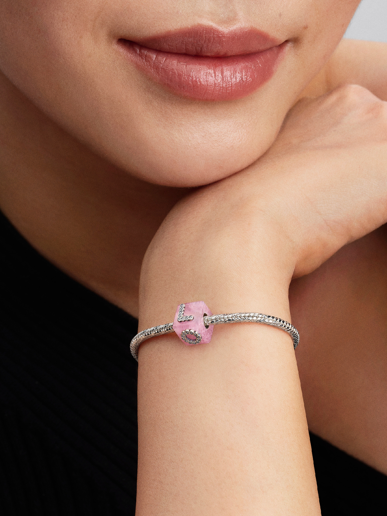 Charm Cube d’amour en verre de Murano rose