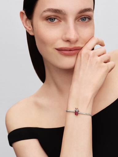 Charm pendentif boisson au pain d’épices